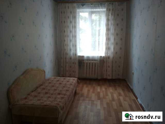 3-комнатная квартира, 55 м², 1/2 эт. в аренду на длительный срок в Балаково Балаково - изображение 1