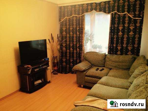 2-комнатная квартира, 64 м², 2/5 эт. в аренду посуточно в Великих Луках Великие Луки - изображение 1