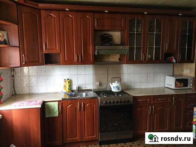 Коттедж 100 м² на участке 10 сот. в аренду посуточно в Соль-Илецке Соль-Илецк - изображение 1