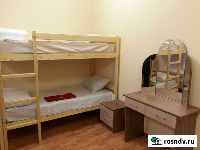 Комната 25 м² в 2-ком. кв., 1/9 эт. в аренду посуточно в Екатеринбурге Екатеринбург - изображение 1