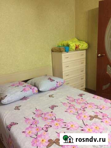 2-комнатная квартира, 45 м², 2/3 эт. в аренду посуточно в Дзержинске Дзержинск - изображение 1