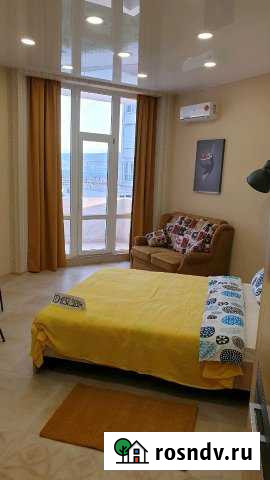 Квартира-студия, 33 м², 1/4 эт. в аренду посуточно в Феодосии Феодосия - изображение 1