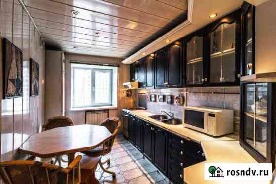 3-комнатная квартира, 100 м², 5/5 эт. в аренду посуточно в Омске Омск