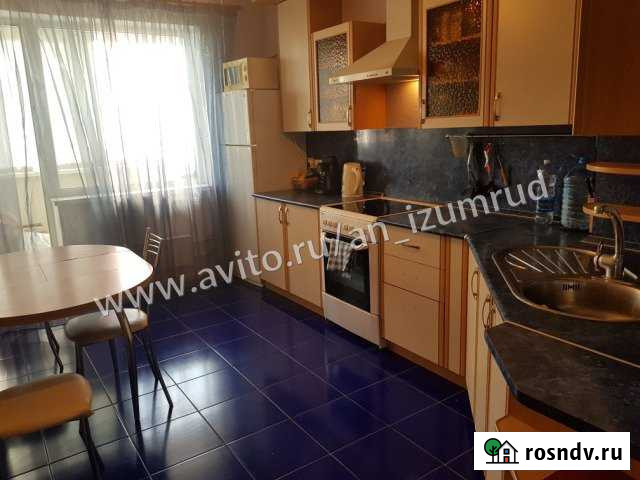 3-комнатная квартира, 90 м², 2/5 эт. в аренду на длительный срок в Тольятти Тольятти - изображение 1