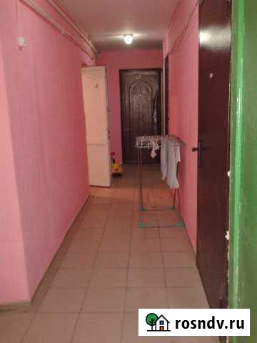 Комната 18 м² в 1-ком. кв., 9/9 эт. в аренду на длительный срок в Тобольске Тобольск - изображение 1