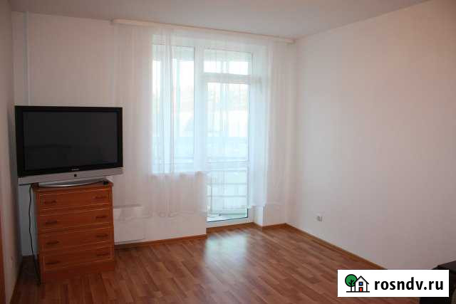 1-комнатная квартира, 45 м², 6/10 эт. в аренду на длительный срок в Рефтинском Рефтинский - изображение 1