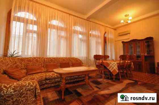 4-комнатная квартира, 100 м², 2/3 эт. в аренду посуточно в Ялте Ялта