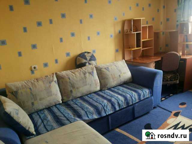 Комната 14 м² в 3-ком. кв., 4/9 эт. в аренду посуточно в Благовещенске Благовещенск - изображение 1