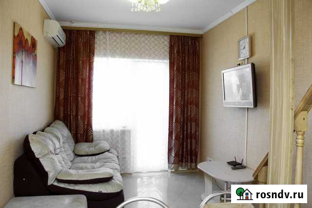 3-комнатная квартира, 69 м², 6/6 эт. в аренду посуточно в Севастополе Севастополь - изображение 1