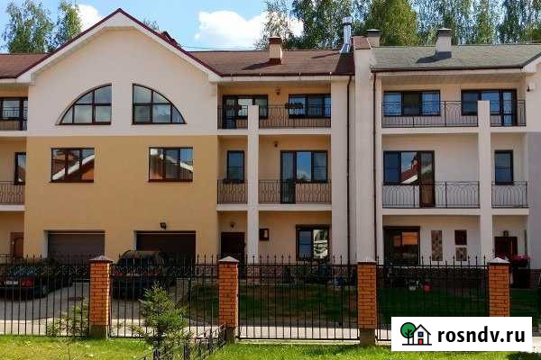 Таунхаус 298.2 м² на участке 4 сот. на продажу в Лобне Лобня - изображение 1
