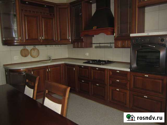 4-комнатная квартира, 120 м², 8/9 эт. в аренду посуточно в Евпатории Евпатория - изображение 1