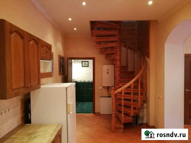 Дом 125 м² на участке 6 сот. в аренду на длительный срок в Воскресенском Московской области Воскресенское - изображение 1