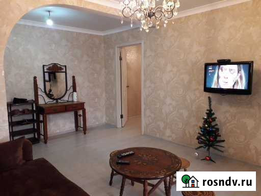 3-комнатная квартира, 55 м², 1/2 эт. в аренду посуточно в Майкопе Майкоп - изображение 1