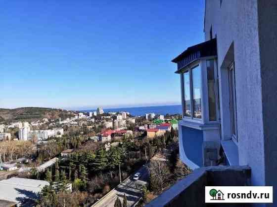 3-комнатная квартира, 71 м², 9/9 эт. на продажу в Алуште Алушта