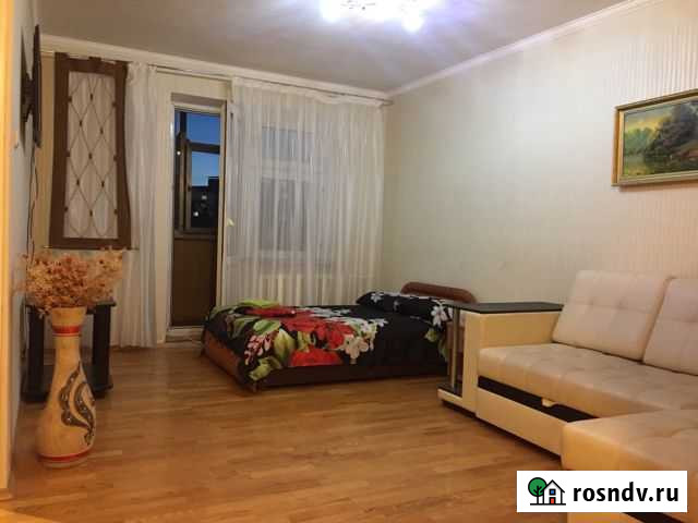 1-комнатная квартира, 34 м², 4/9 эт. в аренду посуточно в Нижнекамске Нижнекамск - изображение 1