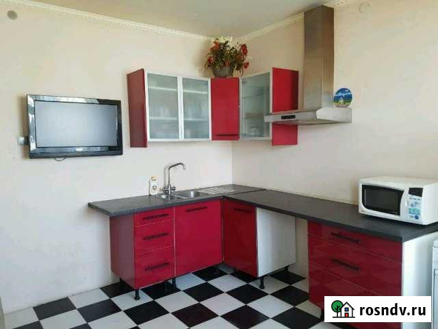 1-комнатная квартира, 40 м², 3/5 эт. в аренду посуточно в Белоярском Ханты-Мансийского АО Белоярский - изображение 1