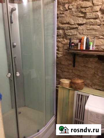 Комната 16 м² в 3-ком. кв., 1/3 эт. в аренду посуточно в Ростове-на-Дону Ростов-на-Дону - изображение 1