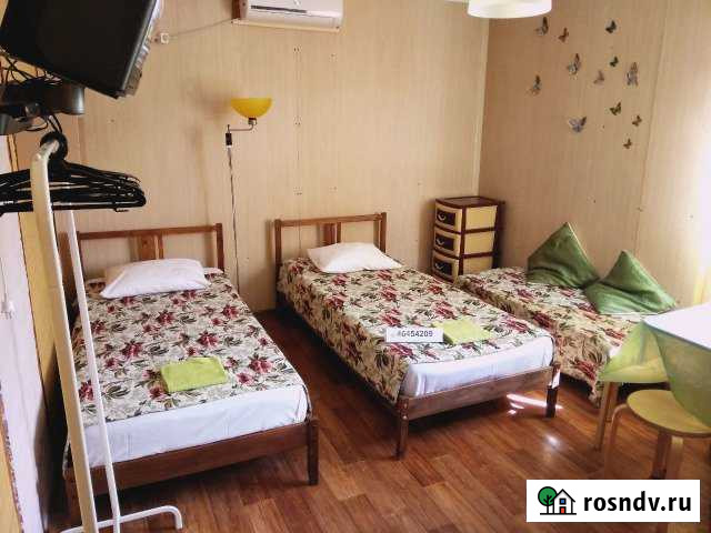 Комната 29 м² в 2-ком. кв., 1/2 эт. в аренду посуточно в Новороссийске Новороссийск - изображение 1