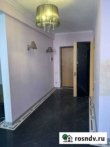 1-комнатная квартира, 40 м², 4/10 эт. в аренду на длительный срок в Каспийске Каспийск - изображение 1