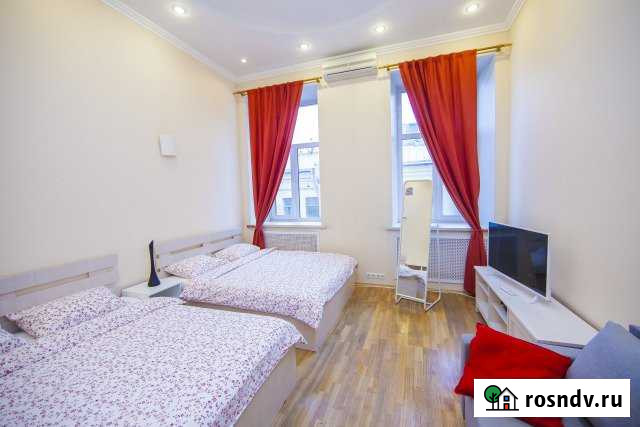 5-комнатная квартира, 130 м², 4/4 эт. в аренду посуточно в Санкт-Петербурге Санкт-Петербург - изображение 1