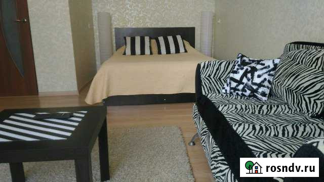 1-комнатная квартира, 35 м², 6/9 эт. в аренду посуточно в Волгодонске Волгодонск - изображение 1