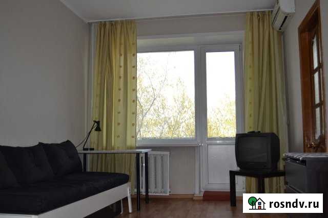 3-комнатная квартира, 50 м², 4/5 эт. в аренду посуточно в Омске Омск - изображение 1