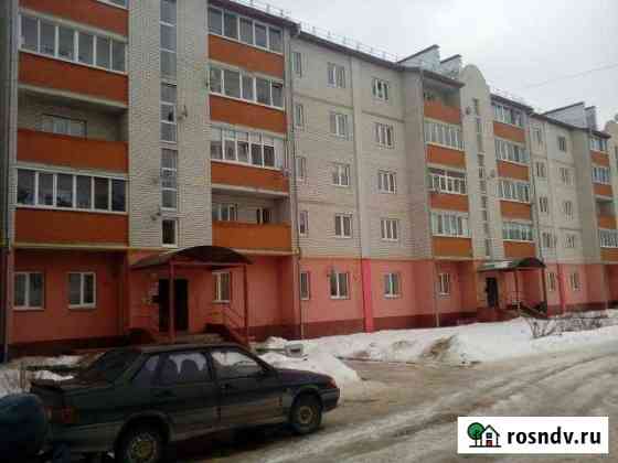 2-комнатная квартира, 45 м², 1/5 эт. на продажу в Кирове Калужской области Киров