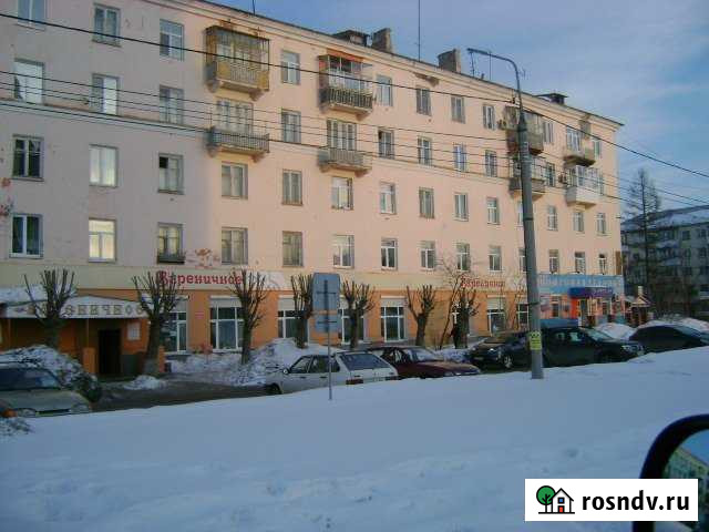 2-комнатная квартира, 57 м², 3/5 эт. в аренду на длительный срок в Серове Серов - изображение 1