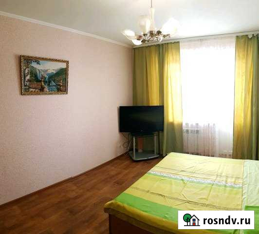 1-комнатная квартира, 38 м², 4/9 эт. в аренду посуточно в Балаково Балаково - изображение 1