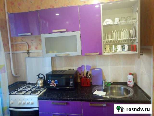 1-комнатная квартира, 27 м², 1/5 эт. в аренду посуточно в Боровичах Боровичи - изображение 1