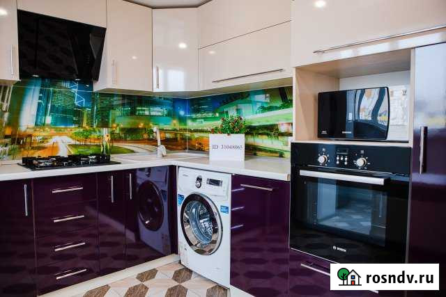 3-комнатная квартира, 82 м², 10/12 эт. в аренду посуточно в Волжском Волгоградской области Волжский - изображение 1