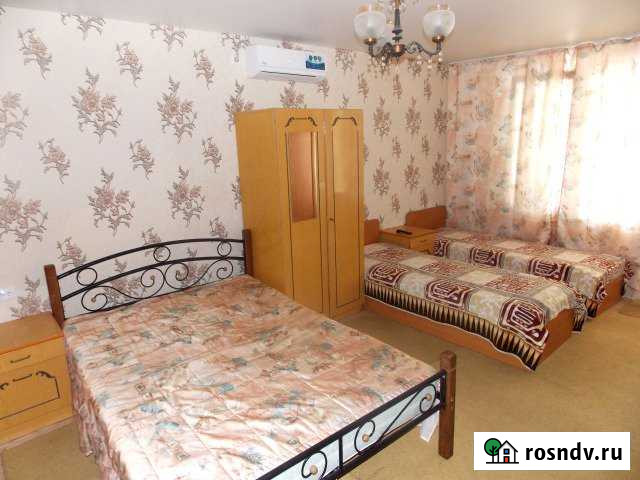 Таунхаус 20 м² на участке 1 сот. в аренду посуточно в Судаке Судак - изображение 1