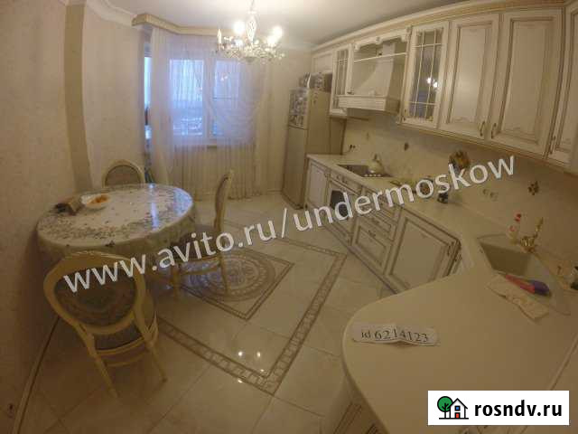 1-комнатная квартира, 48 м², 15/25 эт. в аренду посуточно в Красногорске Московской области Красногорск - изображение 1