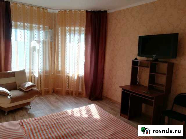1-комнатная квартира, 38 м², 6/7 эт. в аренду посуточно в Надыме Надым - изображение 1