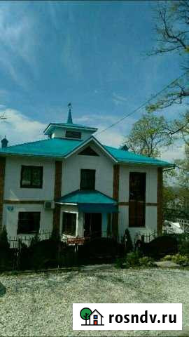 Дом 400 м² на участке 10 сот. в аренду на длительный срок в Горячем Ключе Горячий Ключ - изображение 1