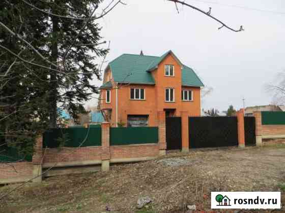 Коттедж 300 м² на участке 15 сот. на продажу в Мысках Мыски