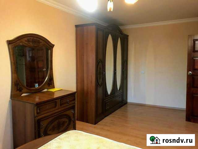 3-комнатная квартира, 70 м², 5/5 эт. в аренду на длительный срок во Владикавказе Владикавказ - изображение 1