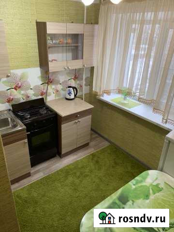 1-комнатная квартира, 32 м², 3/5 эт. в аренду посуточно в Мичуринске Мичуринск - изображение 1