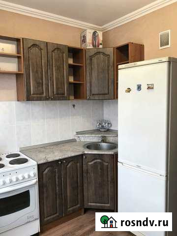 2-комнатная квартира, 50 м², 3/5 эт. в аренду посуточно в Когалыме Когалым - изображение 1