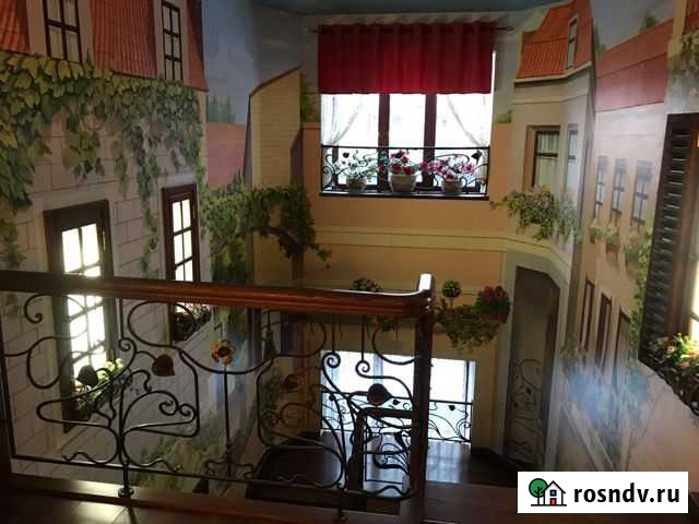 Коттедж 250 м² на участке 15 сот. в аренду на длительный срок в Тюмени Тюмень - изображение 1