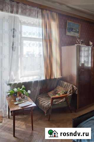 Комната 21 м² в 2-ком. кв., 6/9 эт. в аренду посуточно в Кирове Киров - изображение 1