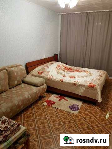 2-комнатная квартира, 60 м², 4/9 эт. в аренду посуточно в Каменске-Уральском Каменск-Уральский - изображение 1