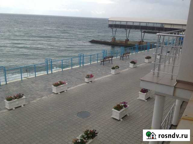 2-комнатная квартира, 50 м², 2/3 эт. в аренду посуточно в Алупке Алупка - изображение 1