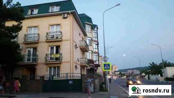 3-комнатная квартира, 100 м², 3/4 эт. в аренду посуточно в Геленджике Геленджик