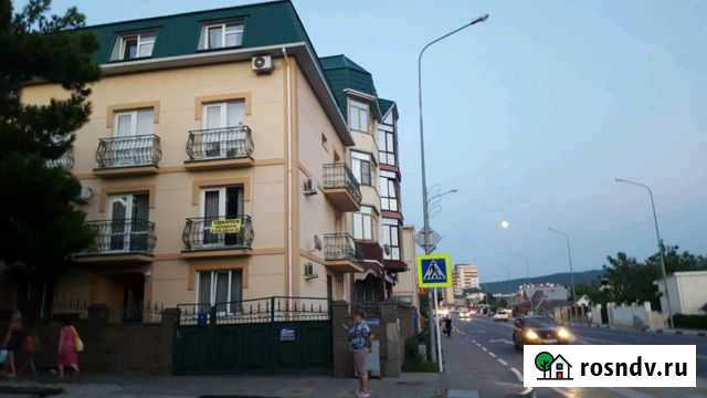 3-комнатная квартира, 100 м², 3/4 эт. в аренду посуточно в Геленджике Геленджик - изображение 1