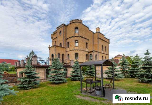 Дом 650 м² на участке 60 сот. в аренду посуточно в Санкт-Петербурге Санкт-Петербург - изображение 1