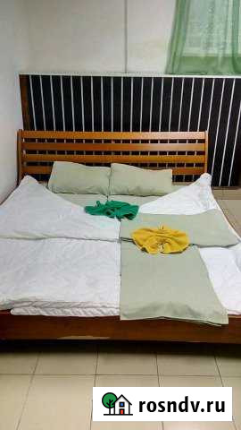 Комната 20 м² в 6-ком. кв., 1/5 эт. в аренду посуточно в Перми Пермь - изображение 1