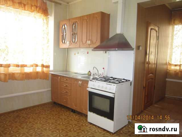 Дом 57 м² на участке 5 сот. в аренду на длительный срок в Астрахани Астрахань - изображение 1