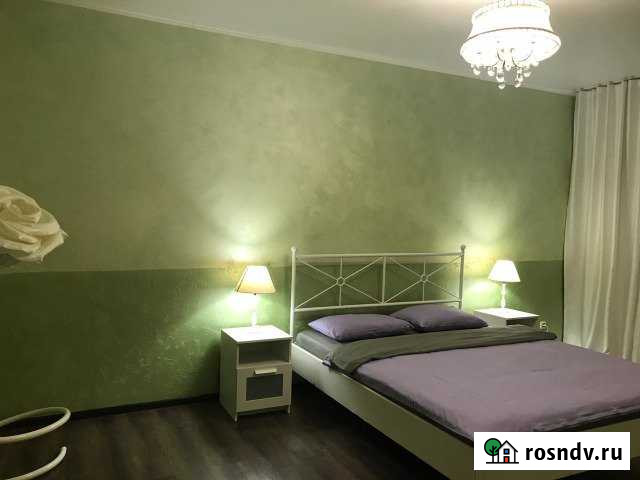 2-комнатная квартира, 70 м², 4/5 эт. в аренду посуточно в Красноярске Красноярск - изображение 1