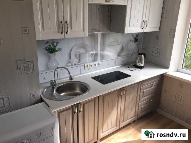 2-комнатная квартира, 48 м², 2/9 эт. в аренду посуточно в Щёлкино Щёлкино - изображение 1